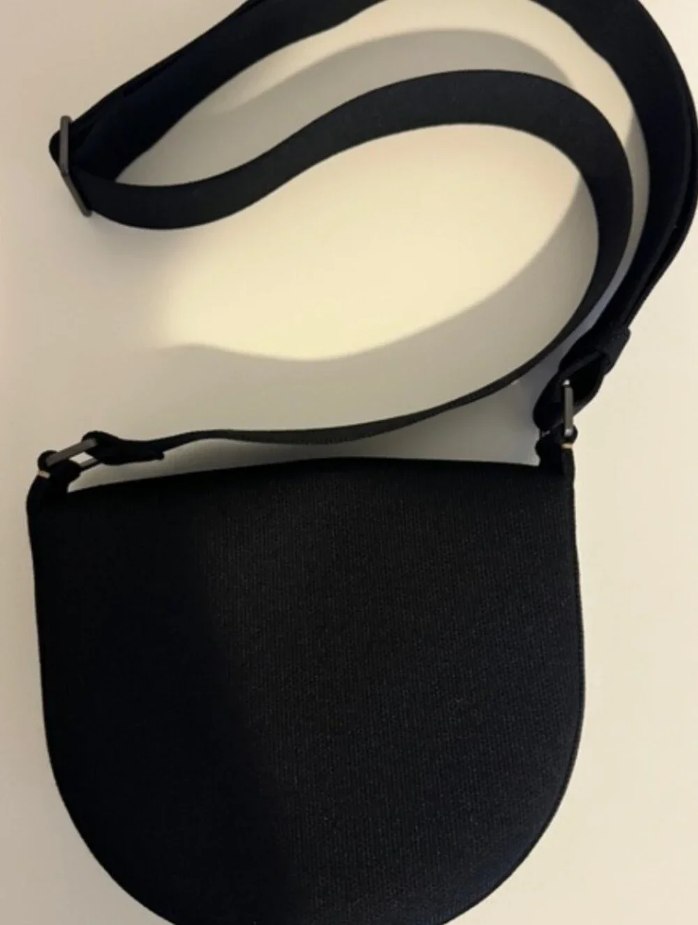 Rothy's The Saddle Bag Black Crossbody EUC Rare Discontinued Style
